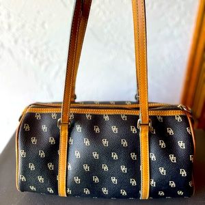 👜Vintage Authentic Dooney & Bourke